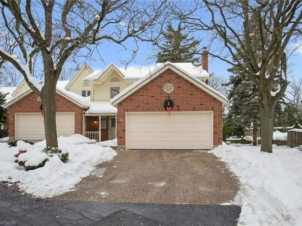 405 Glasgow St #5, Kitchener, ON N2M 2N1