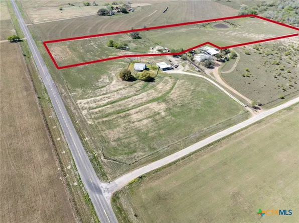 Fm 951, Yoakum, TX 77995
