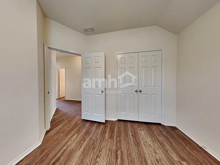 1356 Napa Dr — Photo 21