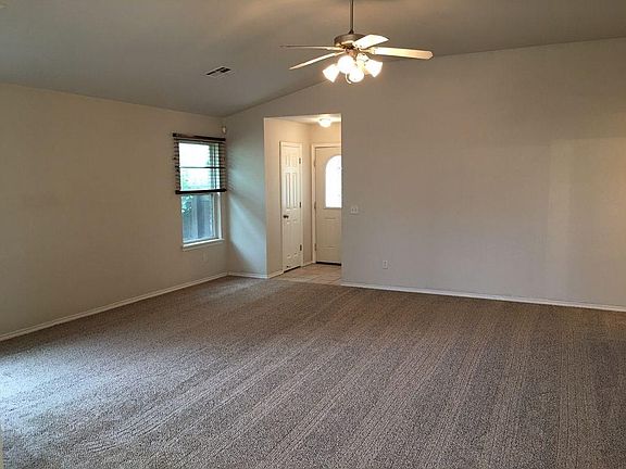 2nd image of 2819 Wheatland Dr