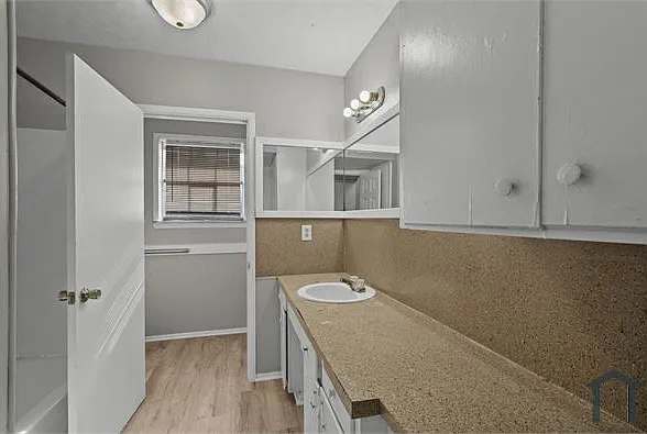 2729 Main St #3 — Photo 7