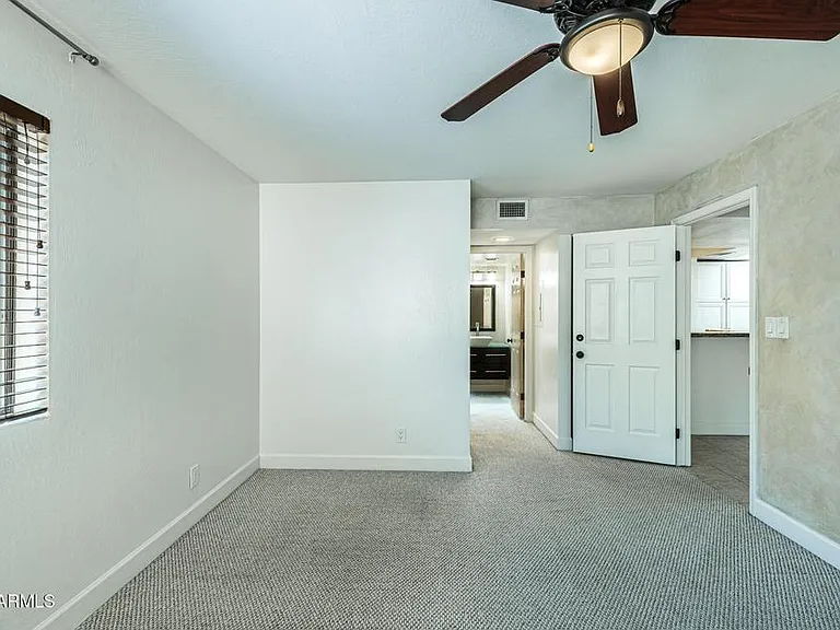 5402 E Windsor Ave #45 — Photo 2