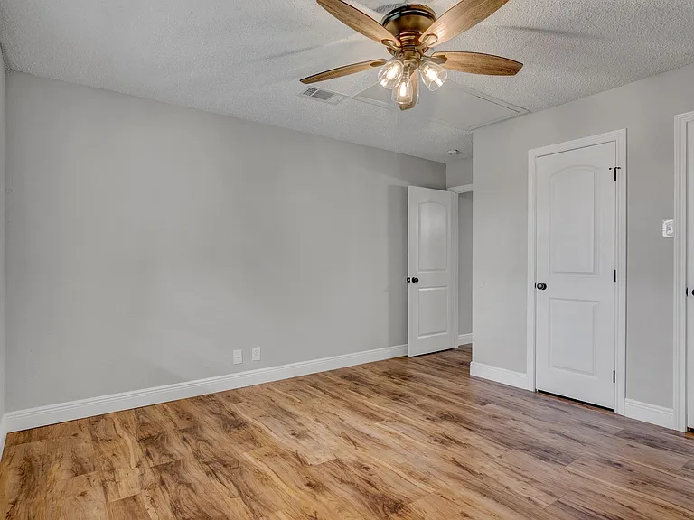 6860 Prutzman Rd #16 — Photo 6