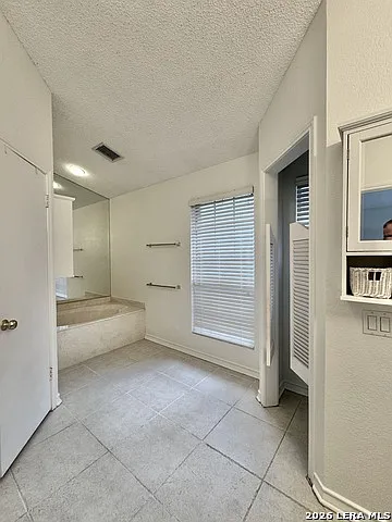 6719 Hinesville Dr — Photo 12