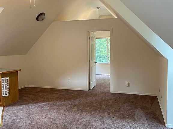 4th image of 9040 116th Ave NE