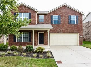 1028 Fulman Rd, Hendersonville, TN 37075