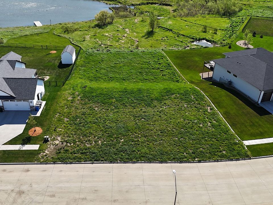 1st image of 4631 Wild Horse Dr