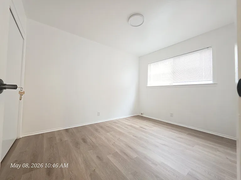 14757 Martell Ave — Photo 9
