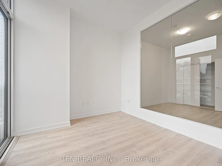 15 Richardson St #217 — Photo 2