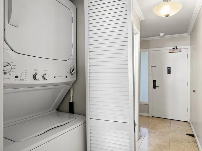 Washer/Dryer