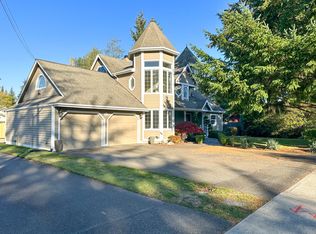 13334 NE 80th St, Redmond, WA 98052