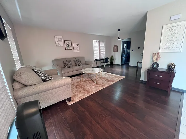 2051 Crossing Ln — Photo 15