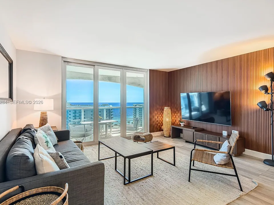 3800 S Ocean Dr #1818