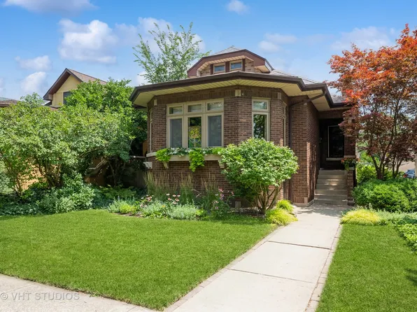 1222 N Ridgeland Ave, Oak Park, IL 60302