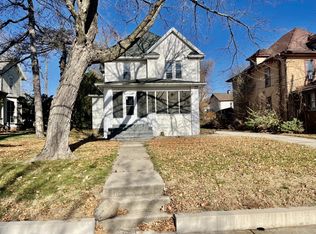 1611 2nd St, Peru, IL 61354