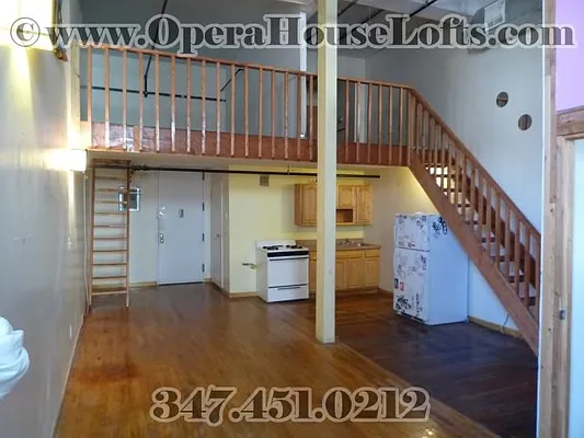 Rented by Opera House Lofts | media 62