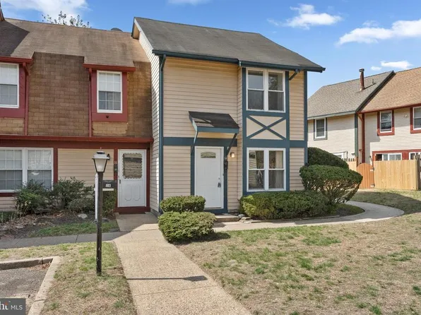 14 Dover Ct #C31, Clementon, NJ 08021