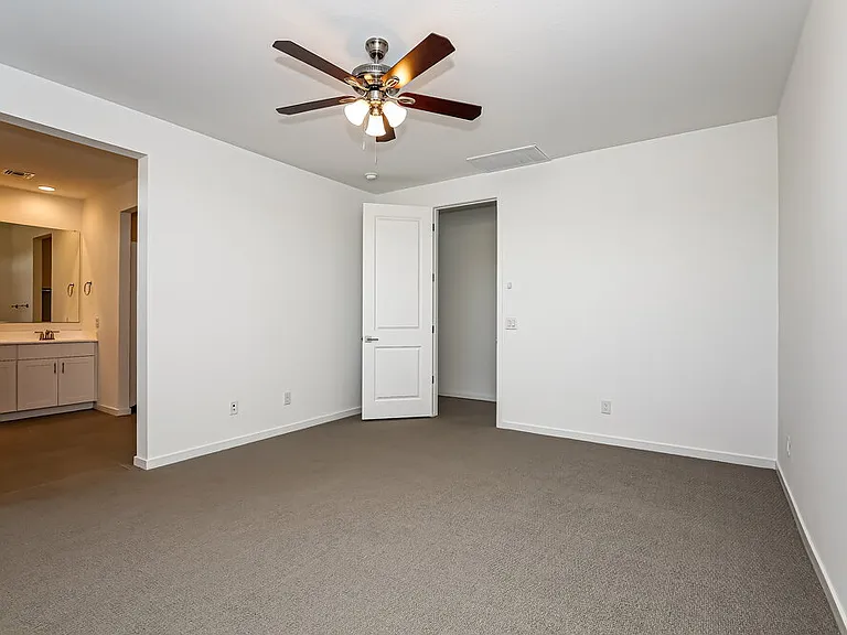 5640 W Walatowa St — Photo 7