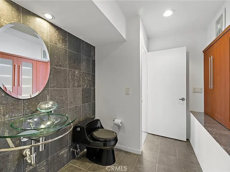 599 Alta Vis — Photo 18