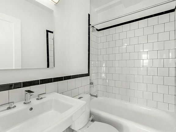 4th image of 24 5th Ave APT 803