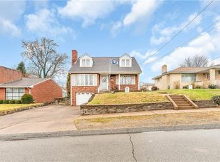 209 Erwin Pl, Mc Kees Rocks, PA 15136