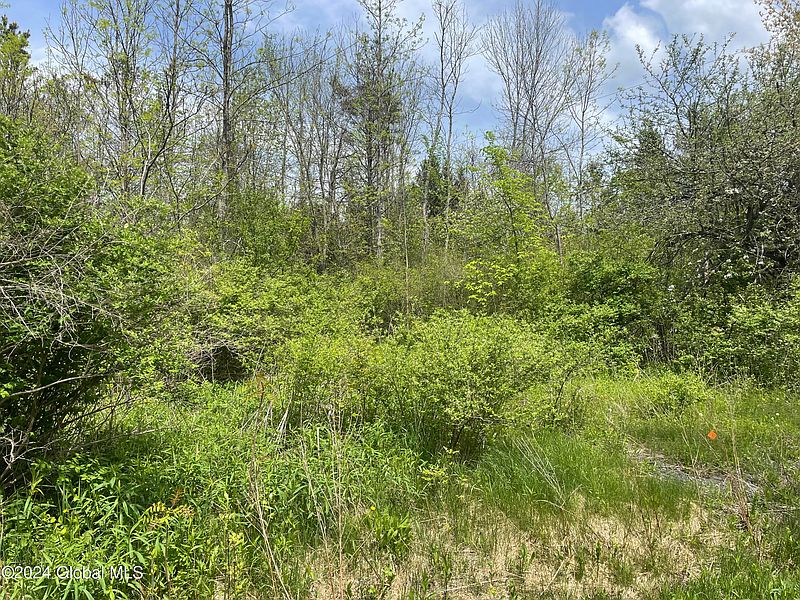 4th image of 1510 Thompsons Lake Road