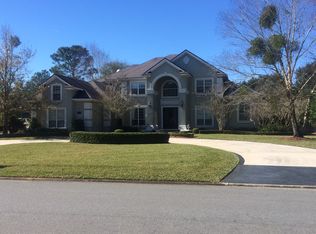 10112 Deercreek Club Rd E, Jacksonville, FL 32256