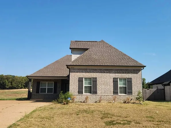 6226 Clover Ct, Walls, MS 38680
