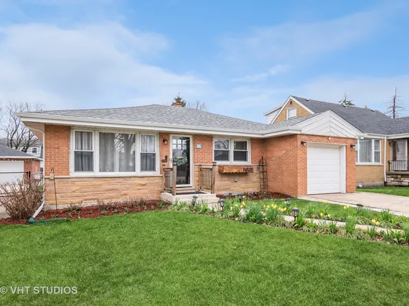 1631 Downing Ave, Westchester, IL 60154