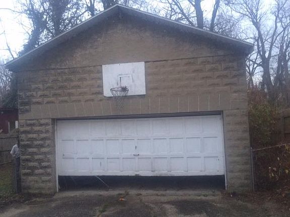 2nd image of 4658 McNeil Ave