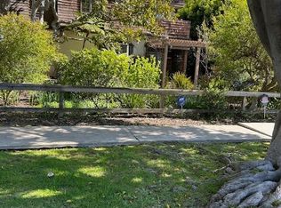 3216 Grand View Blvd, Los Angeles, CA 90066