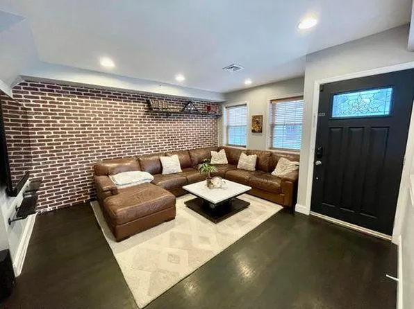 315 W George St, Philadelphia, PA 19123