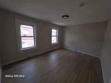 3 bed, 1.5 bath, 1000 sqft, $1,550 — Photo 4