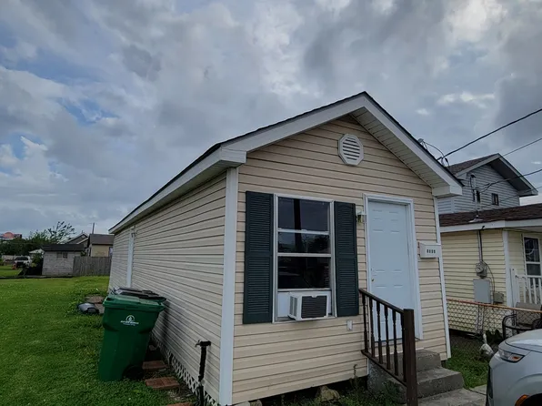 1308 Cook St, Gretna, LA 70053