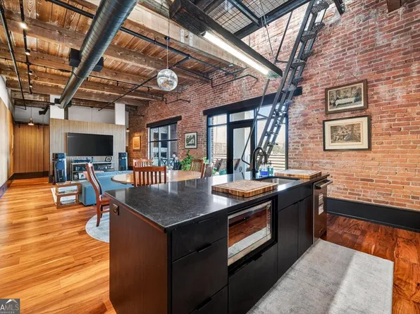 598 3rd St #3300, Macon, GA 31201