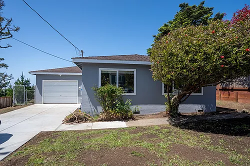 556 Heathcliff Dr Photo 1