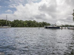 980 Appel Ln, Solomons, MD 20688