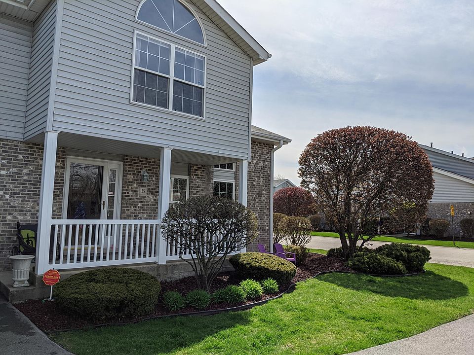 1st image of 5380 Diamond Dr #B