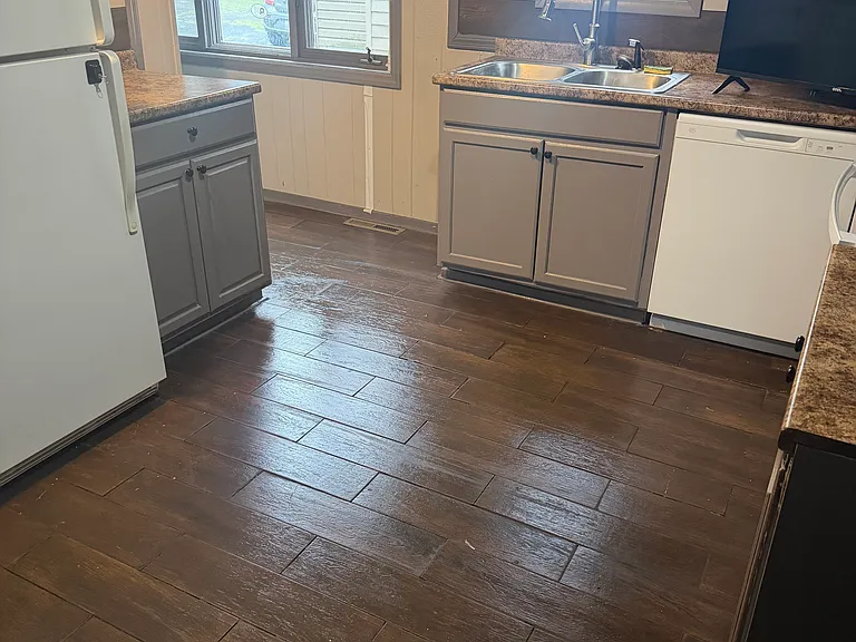 1145 Eastern Ave #1 — Photo 8