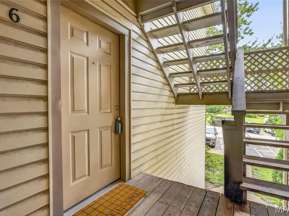 1211 Mangrove Ln APT 6, Saint Louis, MO 63125