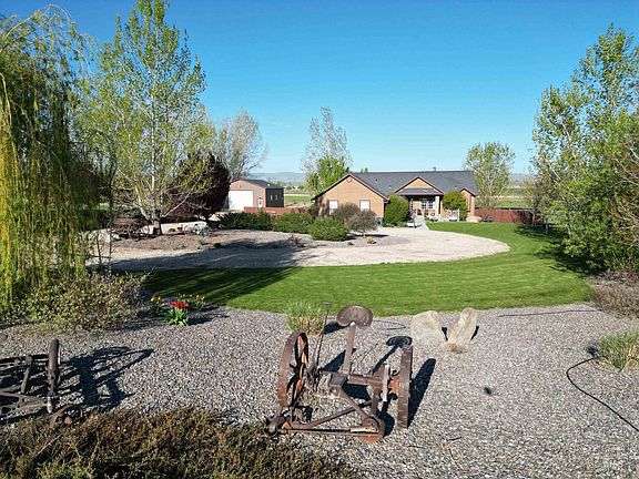 3rd image of 4243 Homestead Rd