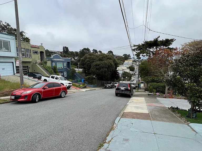 535 Mangels Ave #A — Photo 17