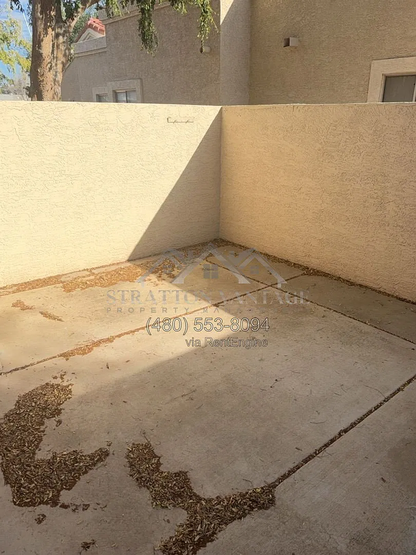 2 bed, 2.0 bath, 993 sqft, $1,650 — Photo 4