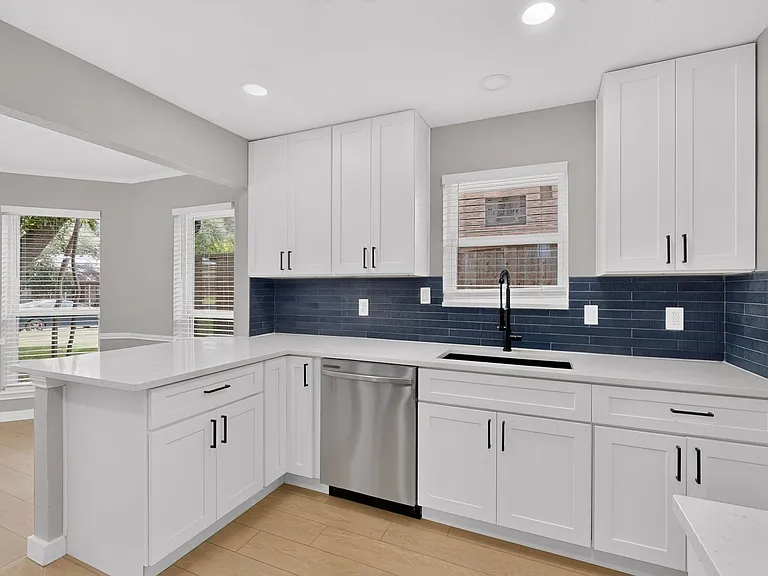 620 Stoneybrook Dr — Photo 45