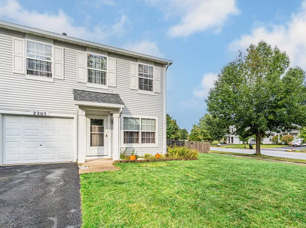 2205 Margaret Ct, Montgomery, IL 60538