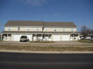 312 E Walnut St, Raymore, MO 64083