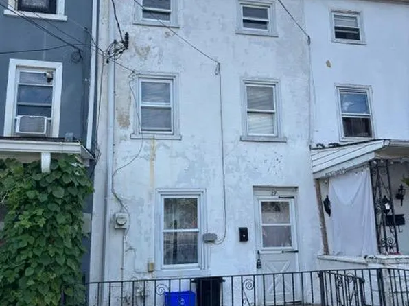 27 Ross St, Plymouth Meeting, PA 19462
