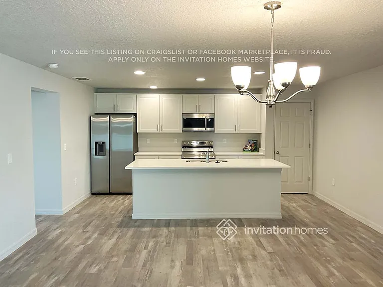 2504 Harbison Ave SW — Photo 3