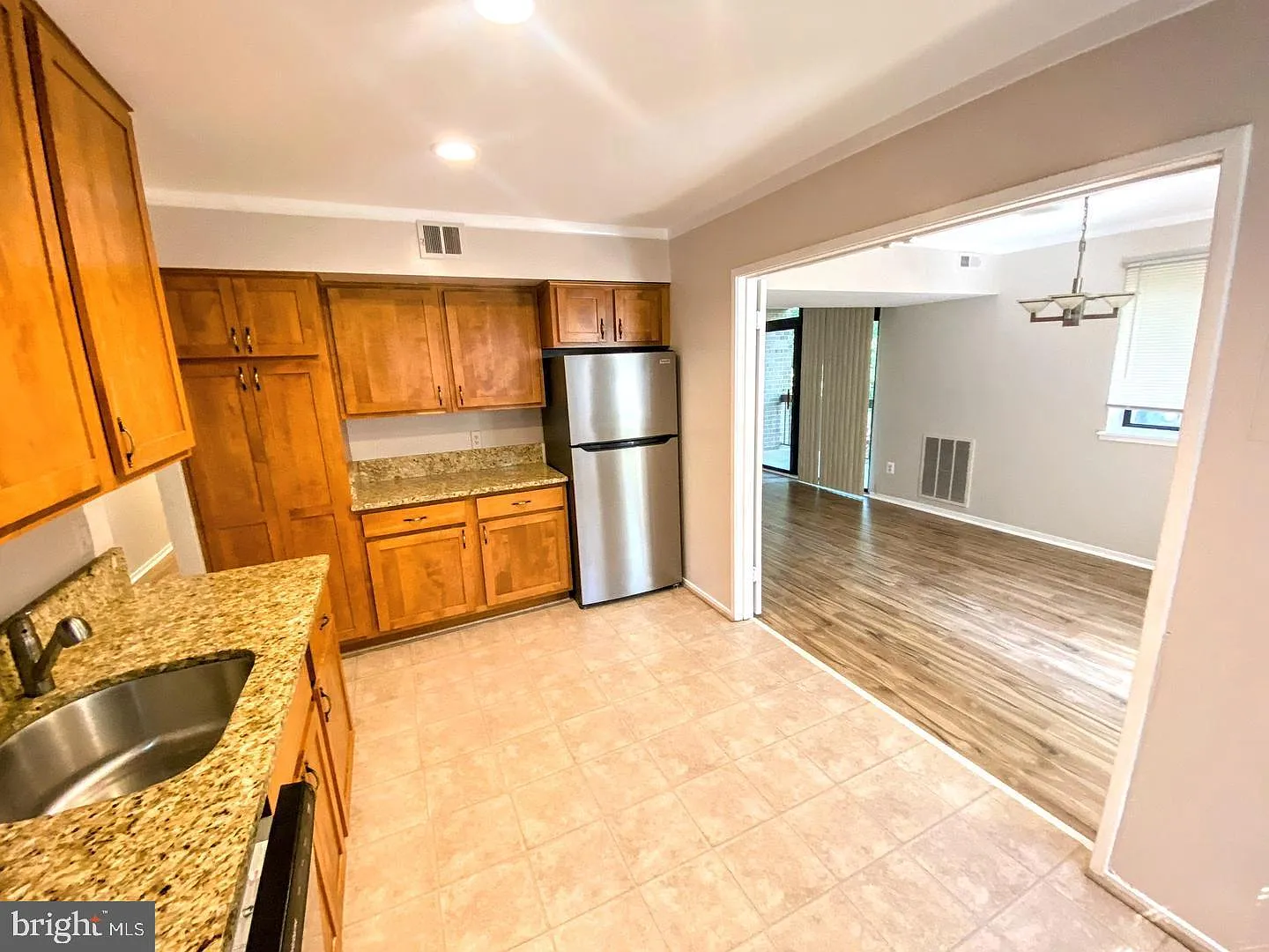 Bentana Park Condo — Photo 4