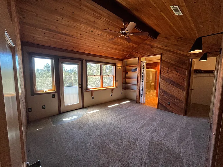69196 Hurtley Ranch Rd — Photo 19